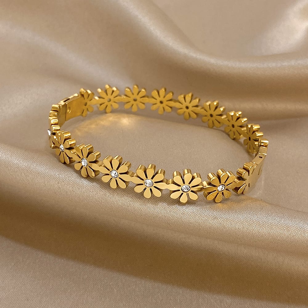 Dainty Gold Flower Bangle Bracelet - Sparkling Daisy Charm Bracelet | Durable Stainless Steel Jewelry for Everyday Wear
