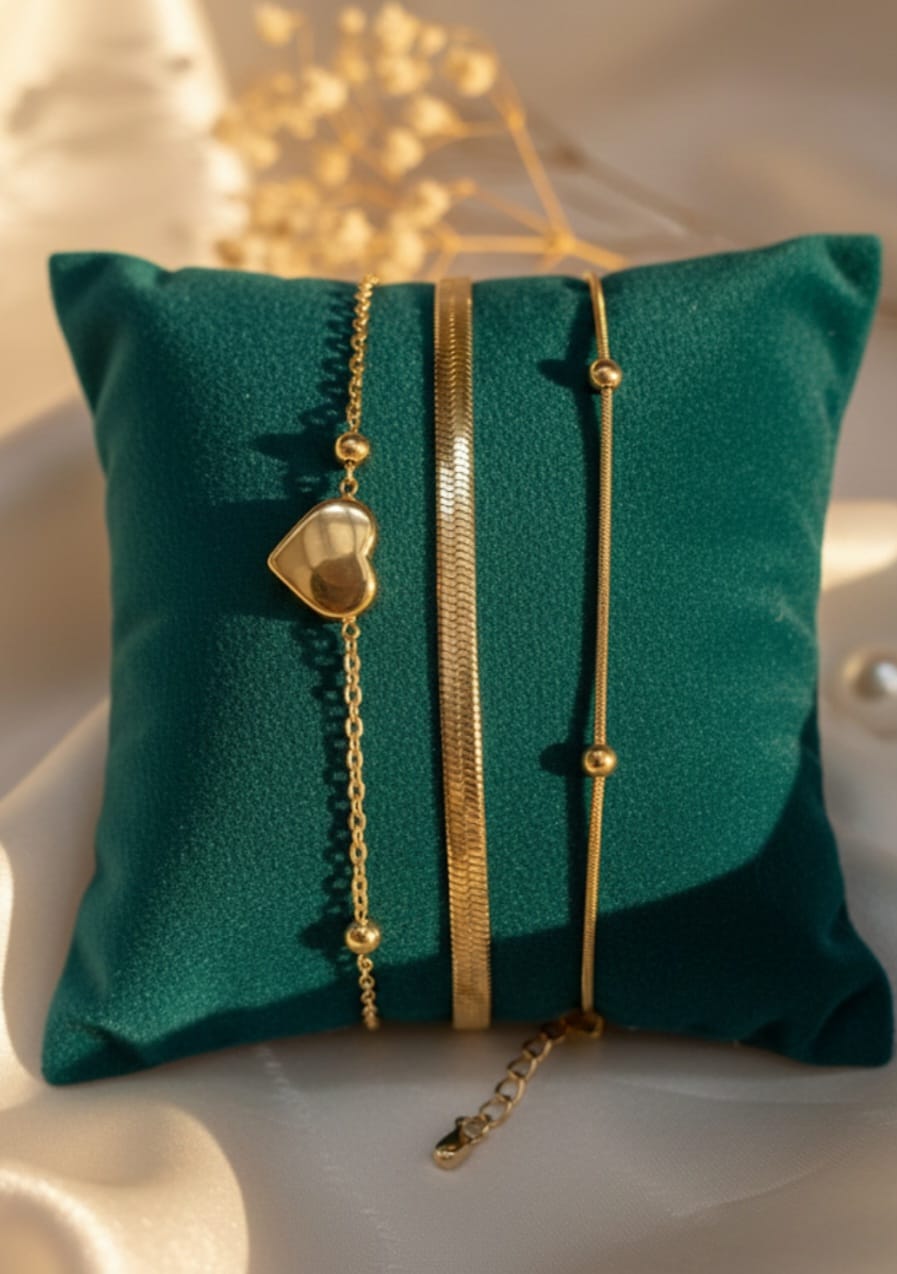 Luxury Gold-Plated Layered Bracelet Set | Durable Stainless Steel Jewelry for Everyday Wear | Heart Charm & Herringbone Chains