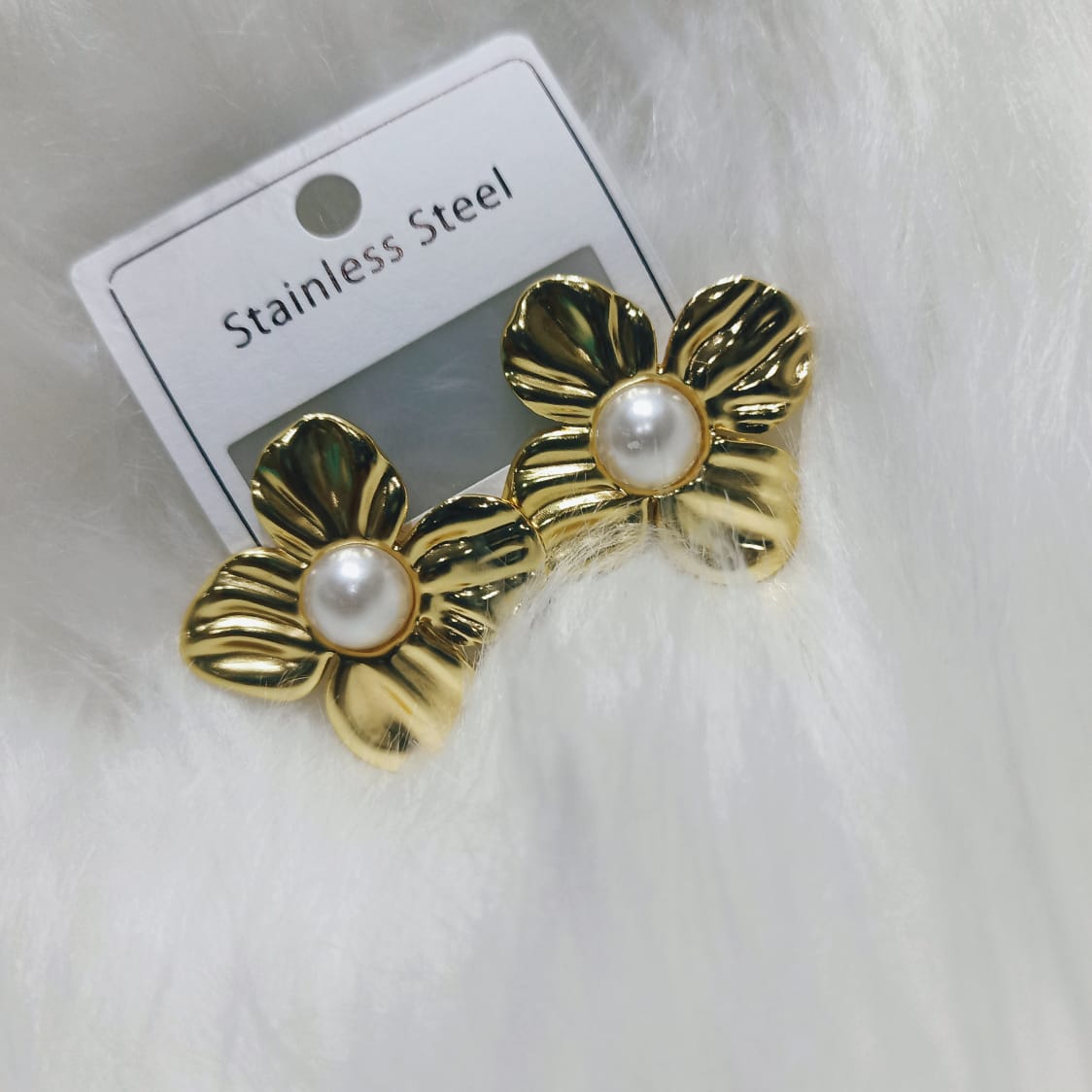 Elegant Gold-Plated Flower & Faux Pearl Stainless Steel Stud Earrings | Durable & Hypoallergenic Everyday Jewelry