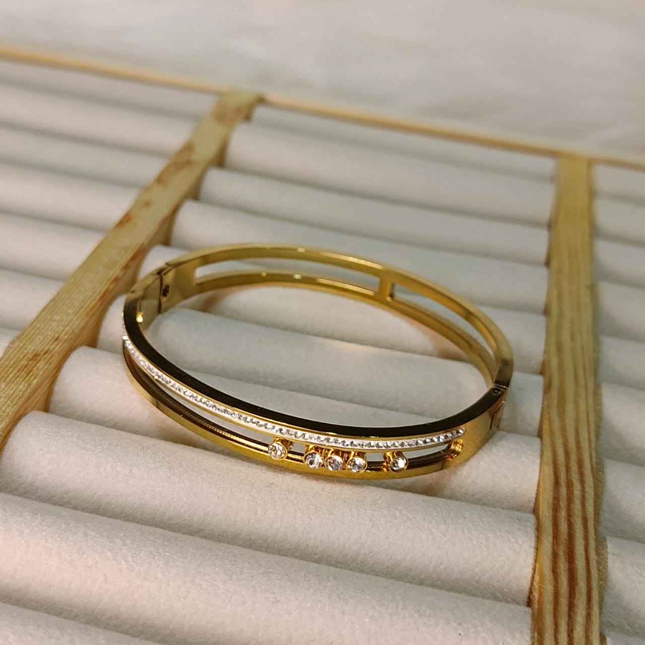 Luxury Gold-Plated Stainless Steel Bangle Bracelet for Women | Durable, Adjustable, and Sparkling Everyday Wear