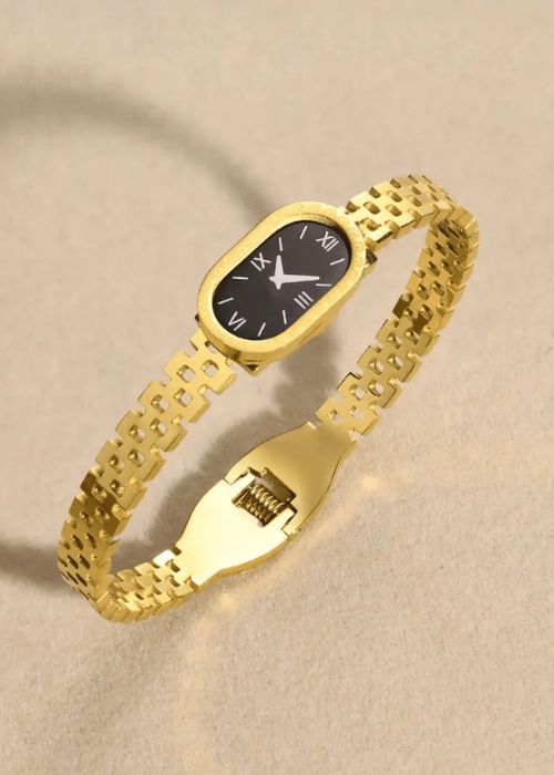 Elegant Oval Black Dial Gold Bracelet for Women – Vintage Minimalist Style